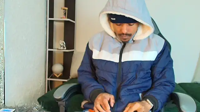 Snapshot of Bigote_Big0357 chatting on September 12, 2025, 2:28 pm Bigote Big0357 online show from September 12, 2025, 2:28 pm