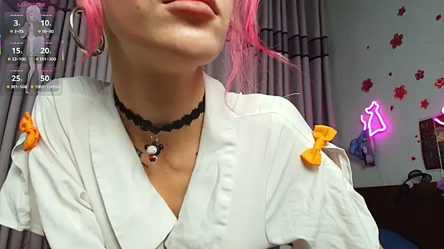 Snapshot of sweed_angel chatting on February 3, 2026, 6:33 am sweed angel online show from February 3, 2026, 6:33 am