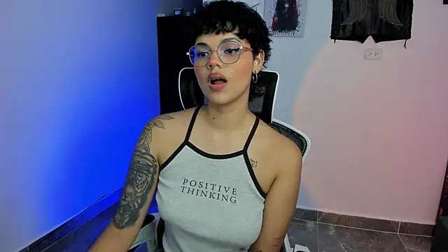 Snapshot of gooddess_isis chatting on October 18, 2025, 2:35 am gooddess isis online show from October 18, 2025, 2:35 am