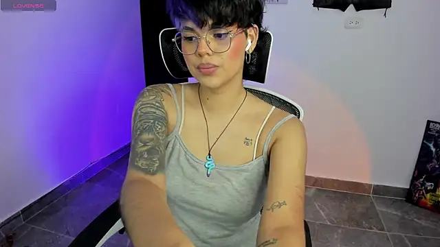 Snapshot of gooddess_isis chatting on October 10, 2025, 1:28 am gooddess isis online show from October 10, 2025, 1:28 am