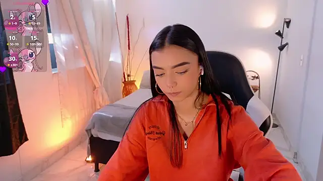 Snapshot of AnabelWolf chatting on November 20, 2025, 4:29 pm AnabelWolf online show from November 20, 2025, 4:29 pm