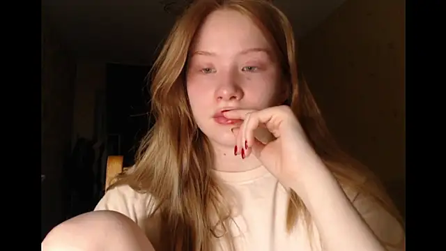 Snapshot of MichelleReid chatting on February 10, 2025, 6:03 pm MichelleReid online show from February 10, 2025, 6:03 pm