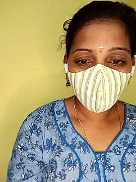 Snapshot of Tamil_Shalini_Lustyy chatting on February 9, 2025, 5:22 pm Tamil Shalini Lustyy online show from February 9, 2025, 5:22 pm