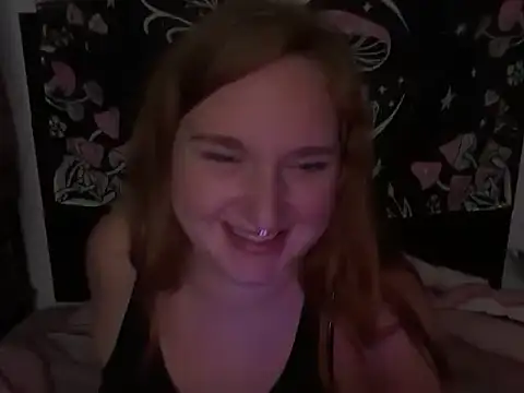 thickgingergoddess online show from September 26, 2025, 3:13 am