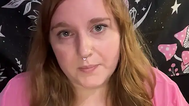 thickgingergoddess online show from September 23, 2025, 8:43 am