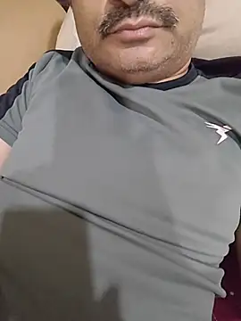 samee00721 online show from July 2, 2026, 4:13 pm
