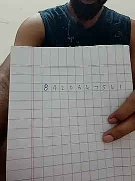 Snapshot of Feminaflaunt0105 chatting on December 7, 2024, 4:42 pm Feminaflaunt0105 online show from December 7, 2024, 4:42 pm