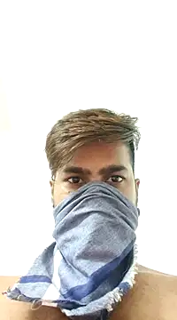 Snapshot of Feminaflaunt0105 chatting on December 13, 2024, 7:32 pm Feminaflaunt0105 online show from December 13, 2024, 7:32 pm