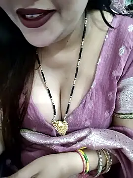 Mayuri77 online show from April 27, 2026, 6:55 am