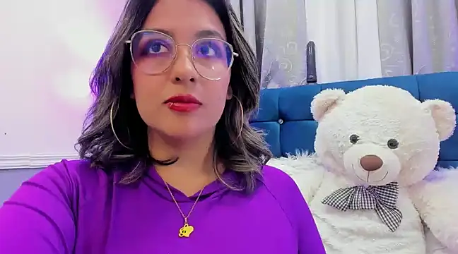 Pandoracherry online show from February 13, 2025, 9:30 am