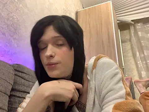 Snapshot of Simona_Rain chatting on February 16, 2025, 12:30 am Simona Rain online show from February 16, 2025, 12:30 am