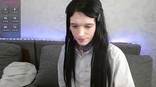 Snapshot of Simona_Rain chatting on February 16, 2025, 6:43 am Simona Rain online show from February 16, 2025, 6:43 am