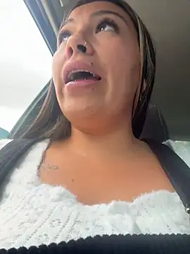 LIZ-06  online show from April 8, 2026, 5:36 pm