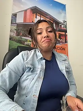 LIZ-06  online show from March 12, 2026, 3:49 pm