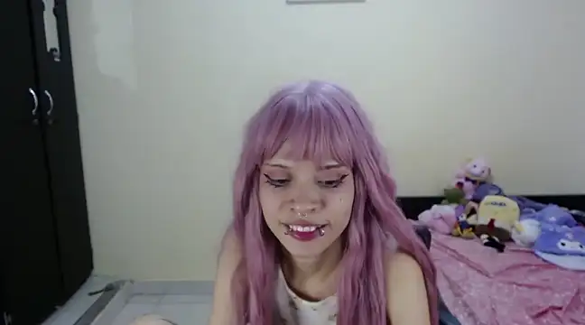 Snapshot of hachi_kitty chatting on January 7, 2025, 5:33 am hachi kitty online show from January 7, 2025, 5:33 am