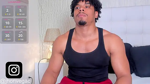 Jacub Micke1 online show from November 6, 2025, 2:04 am