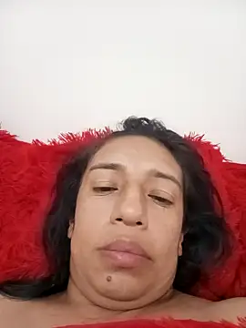 yaz guzman online show from December 24, 2024, 12:11 pm