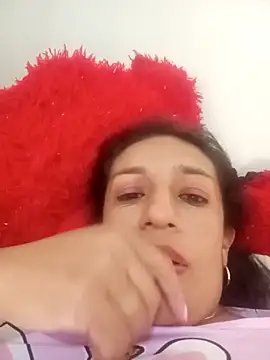 yaz guzman online show from September 14, 2025, 9:59 pm