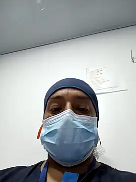 yaz guzman online show from December 8, 2024, 2:14 am