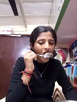 BabySlimmy10 online show from October 10, 2025, 7:25 pm