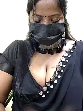 Snapshot of sheela28 chatting on December 7, 2024, 3:03 pm sheela28 online show from December 7, 2024, 3:03 pm