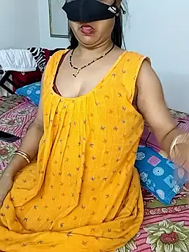 Snapshot of Cute-manisha chatting on June 1, 2026, 2:56 am Cute-manisha online show from June 1, 2026, 2:56 am