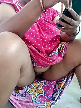 Hotty-rumi online show from November 7, 2025, 3:00 am