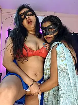 Snapshot of hottbabycam chatting on July 18, 2026, 2:58 pm hottbabycam online show from July 18, 2026, 2:58 pm