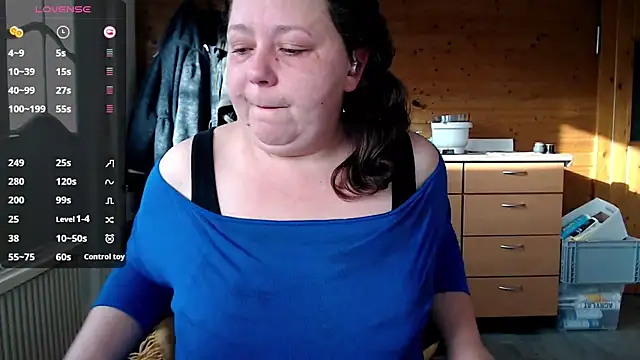 KasiaPrivat online show from February 21, 2025, 8:07 am