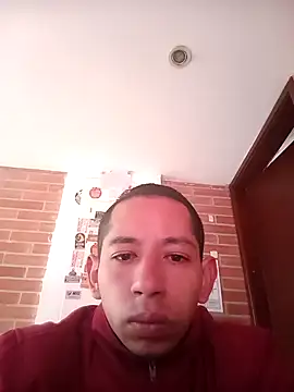 Snapshot of miguelo92 chatting on March 3, 2026, 1:07 pm miguelo92 online show from March 3, 2026, 1:07 pm