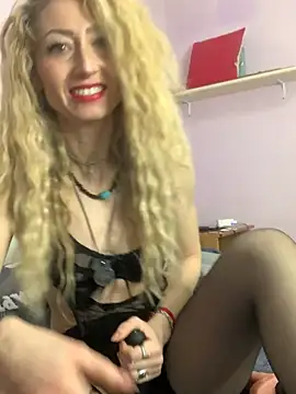 harleyejoker1 online show from February 19, 2026, 11:45 pm