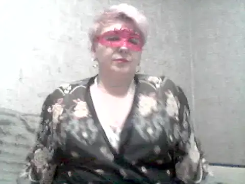 Snapshot of Lisa_Suzie chatting on December 29, 2024, 2:10 pm Lisa Suzie online show from December 29, 2024, 2:10 pm