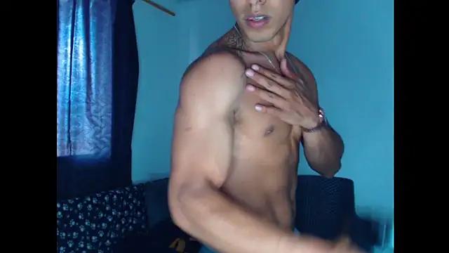 Snapshot of maximo_vega_newv chatting on December 11, 2024, 3:15 pm maximo vega newv online show from December 11, 2024, 3:15 pm