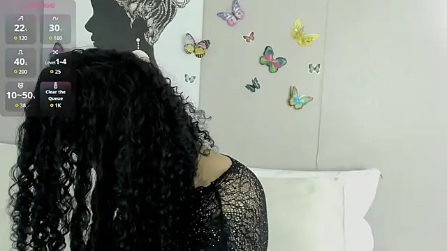 Adelesmithh online show from October 15, 2025, 11:40 am