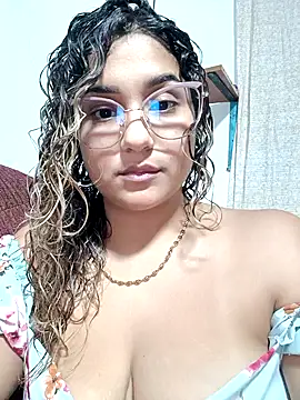 BrendaGirs online show from October 22, 2025, 2:44 am