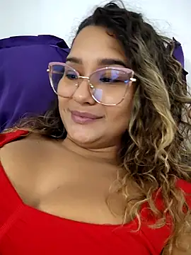 BrendaGirs online show from October 31, 2025, 6:48 pm