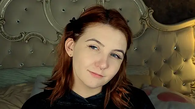 Melanie Stoun online show from September 13, 2025, 11:54 am