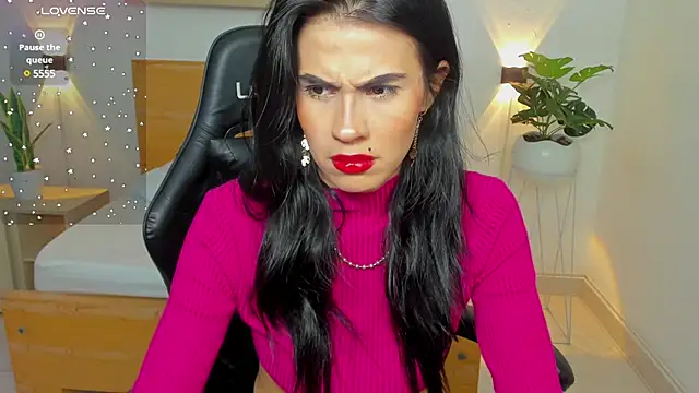 stephanya  online show from February 15, 2025, 10:21 pm