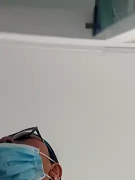 Darly Gomez online show from February 9, 2025, 11:47 am