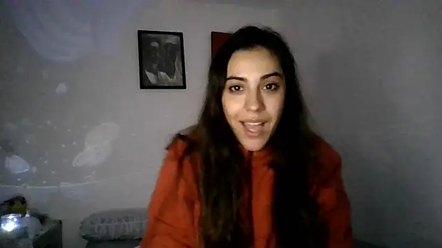 Ursumi1 online show from November 20, 2025, 7:36 pm