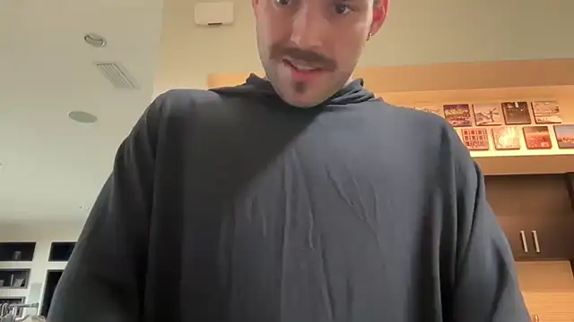 Snapshot of 69woodinson chatting on February 11, 2026, 2:06 pm 69woodinson online show from February 11, 2026, 2:06 pm