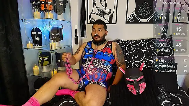 Snapshot of dannybear_ chatting on January 12, 2025, 1:53 am dannybear online show from January 12, 2025, 1:53 am