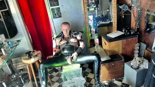 BULGEDEMON online show from March 15, 2026, 3:19 pm