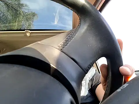 salvat22 online show from March 21, 2025, 3:35 pm