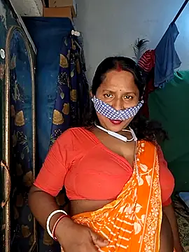 Real Desi Couple online show from June 28, 2026, 5:19 pm