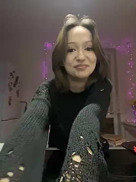 Helen bae online show from February 9, 2025, 8:56 pm