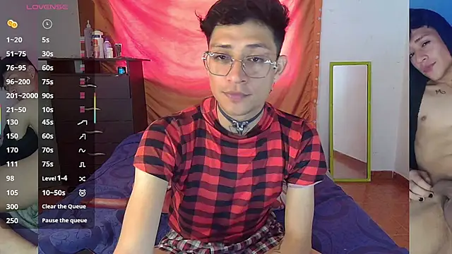 Snapshot of Sweet_c4mer0n chatting on September 21, 2025, 5:18 pm Sweet c4mer0n online show from September 21, 2025, 5:18 pm