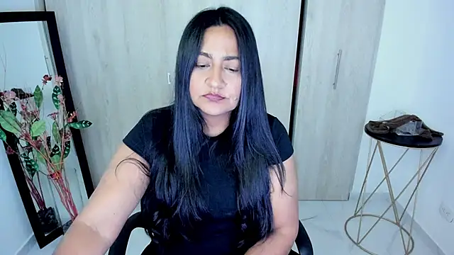 Adele Sweett online show from May 20, 2026, 10:34 am