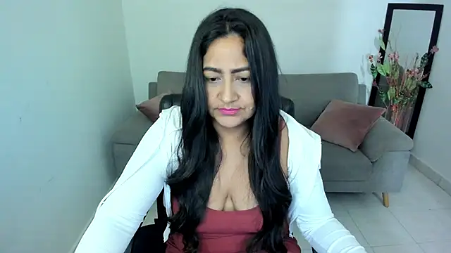 Adele Sweett online show from December 2, 2025, 11:01 am