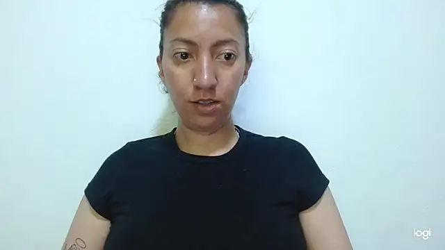 Snapshot of kaybabyhot chatting on July 12, 2026, 2:18 pm kaybabyhot online show from July 12, 2026, 2:18 pm